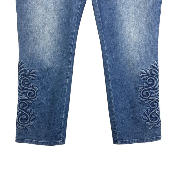 NYDJ IRA Jeans Womens Size 12 Relaxed Ankle Embossed Scroll Pattern Boho - Picture 4 of 16